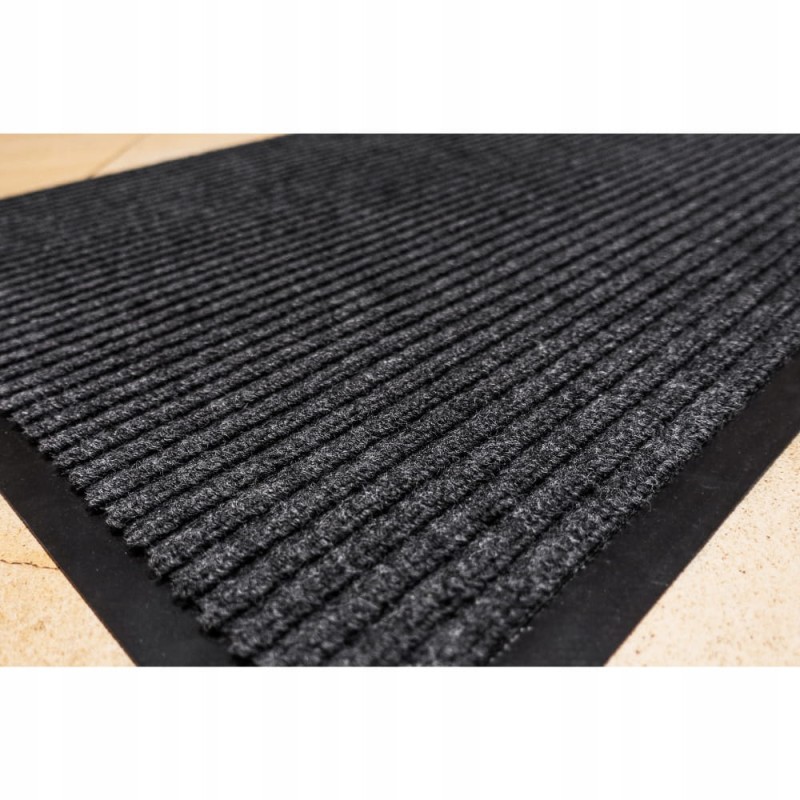 7b3183fe94d2eeee372bec1b50b5e43f