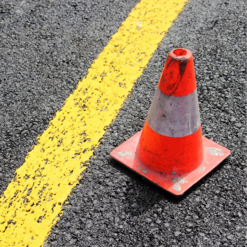 Pachołek drogowy 30cm U-23 Pachołki drogowe elastyczne odblaskowe