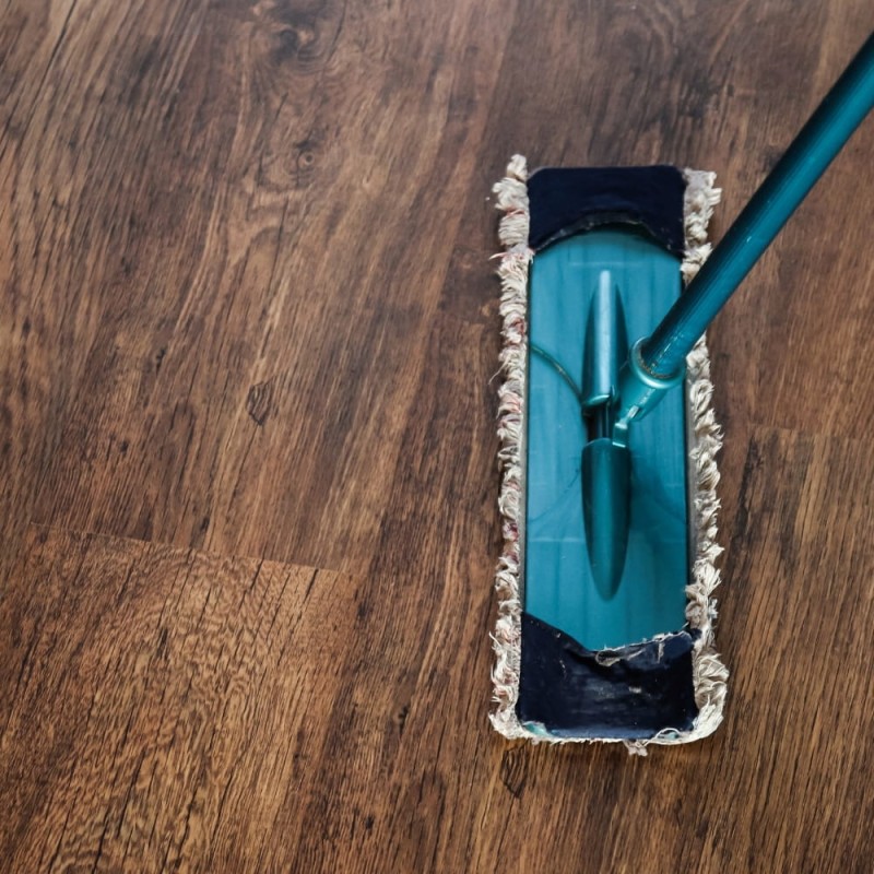 Uniwersalny Płyn Koncentrat Do Mycia Czyszczenia Podłóg Paneli PCV 2x5L 10L