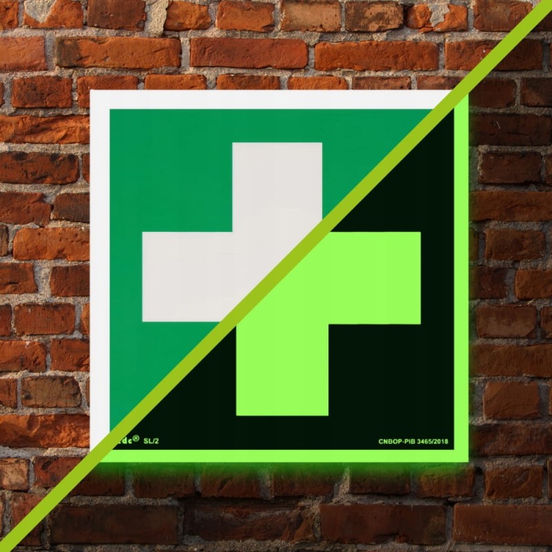 Znak ochrony PPOŻ Pomoc Medyczna 15x15 cm płyta PCV fotoluminescencyjna