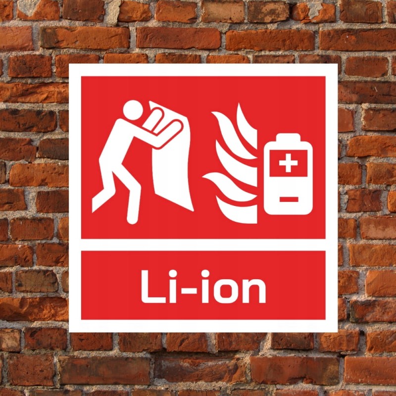 Znak ochrony PPOŻ Koc Gaśniczy do gaszenia baterii i aku Li-ion 15x15cm PCV