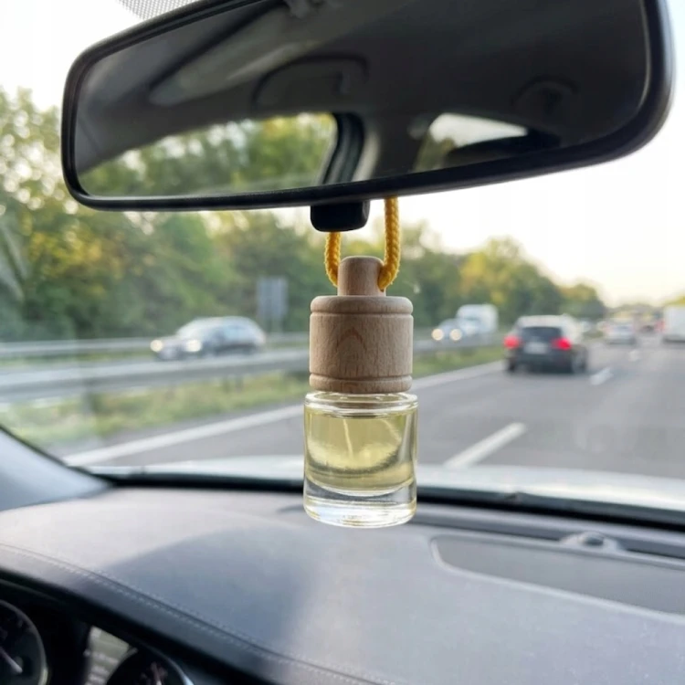 Zapach do auta Zawieszka zapachowa Vanilla TOP FRAGRANCE WOOD 5ml 60 dni